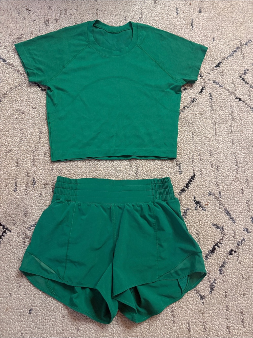Lululemon set sz 4 EUC